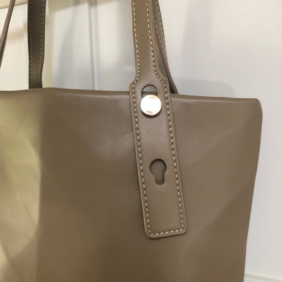 Tile Style Medium Tote Bag NWOT - Picture 3 of 12